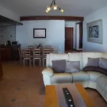 Villa Ribera De Cortes