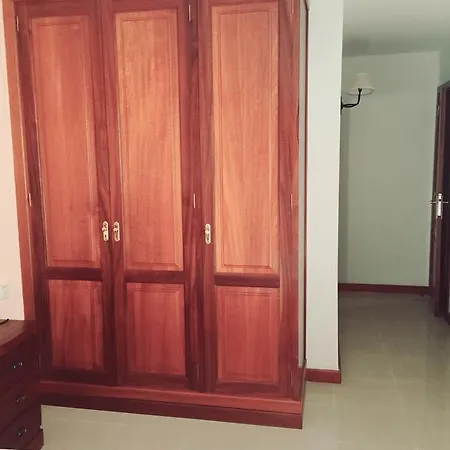 Ribera De Cortes Nazaret