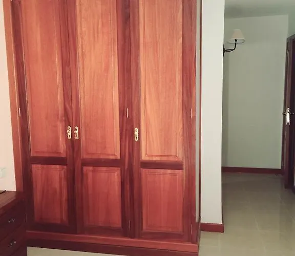 Ribera De Cortes Nazaret