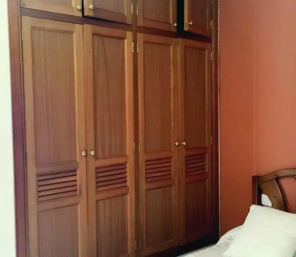 Ribera De Cortes Nazaret