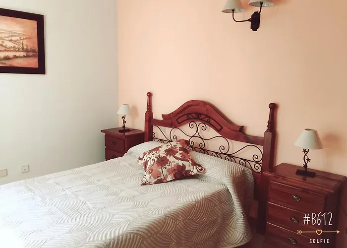 Ribera De Cortes Villa