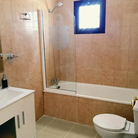 Villa Ribera De Cortes