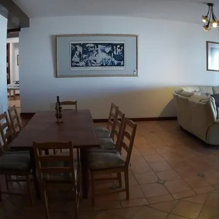 Villa Ribera De Cortes