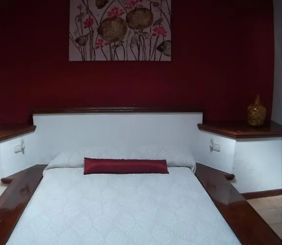 וילה Ribera De Cortes