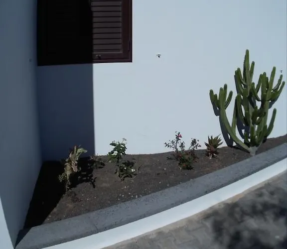 Ribera De Cortes * Nazaret